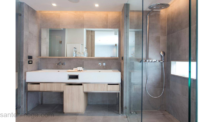 Смеситель для ванны GROHE Essence+ 23491001. Фото