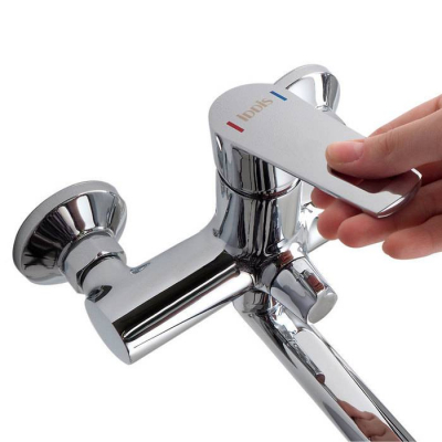 Смеситель для ванны с длинным изливом с керамическим дивертором Runo IDDIS RUNSBL2i10WA. Фото